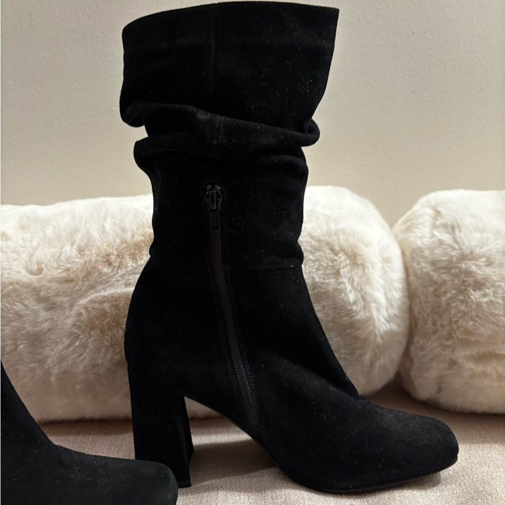 Steve Madden Womens Malaga Pull On Boots Heels Bootie Black Suede size 8